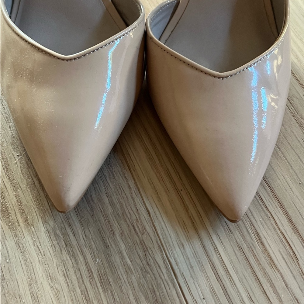 Stuart Weitzman Nude Patent Stiletto Pumps Size 7 - Picture 6 of 14